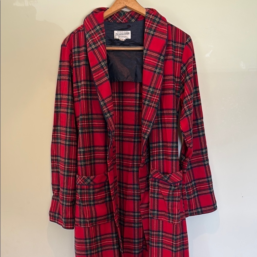 Pendleton Red and Green Cape with Notched Lapel